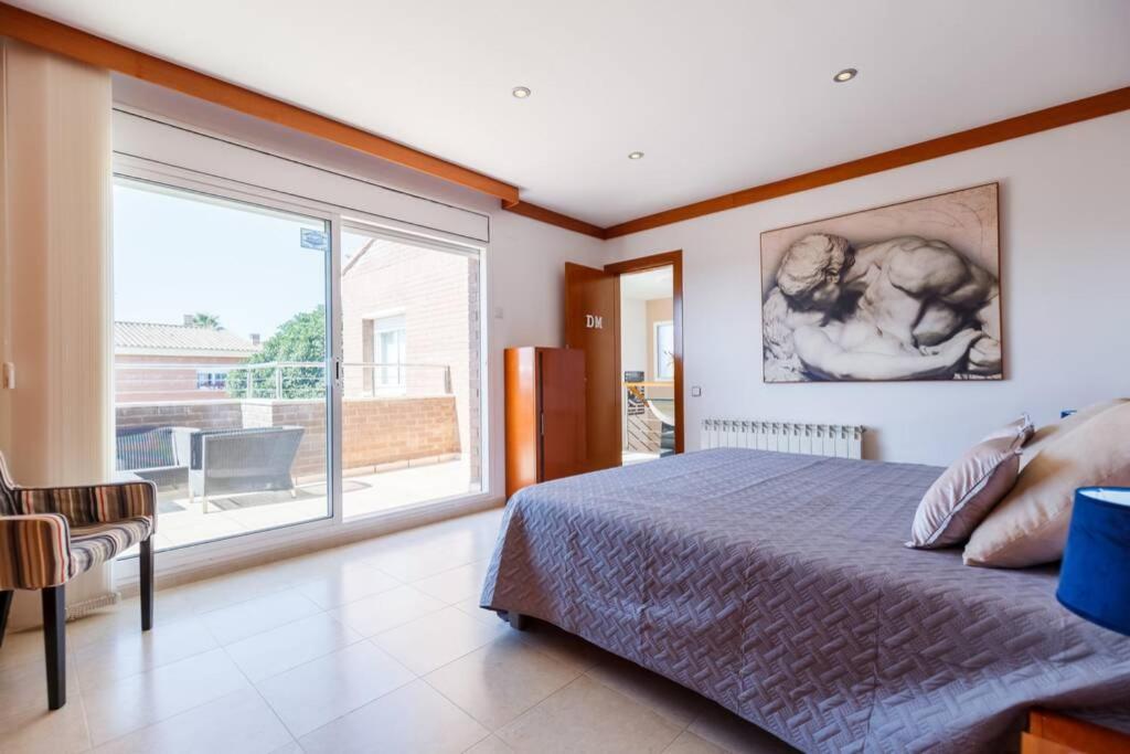 Villa Wine Experience Cambrils - Wine, Art & Games Exterior photo