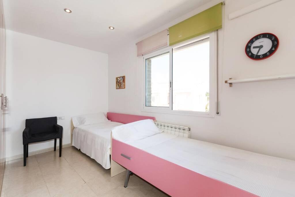 Villa Wine Experience Cambrils - Wine, Art & Games Exterior photo