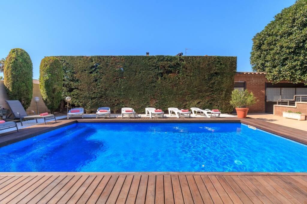 Villa Wine Experience Cambrils - Wine, Art & Games Exterior photo